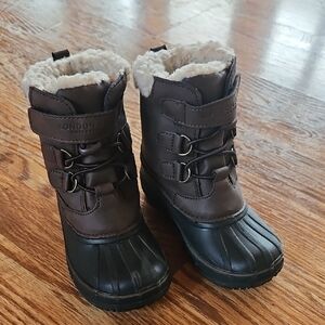 London Fog Boots